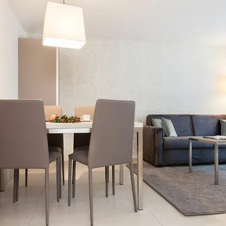 Aparthotel - Lindenstrasse 3*