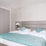 - Lindenstrasse Aparthotel 4*