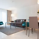 Aparthotel - Lindenstrasse 4*