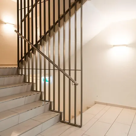 - Lindenstrasse Apartmanhotel