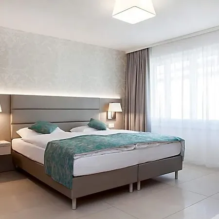 - Lindenstrasse Apartmanhotel 4*