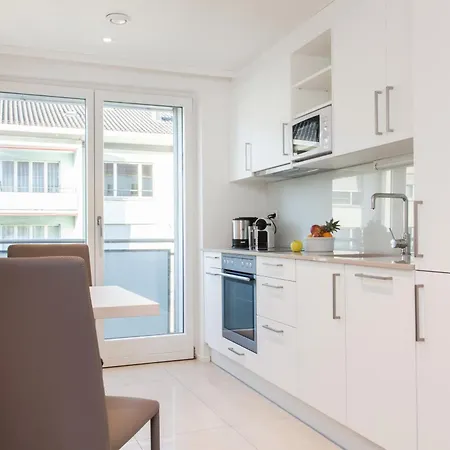 - Lindenstrasse Апарт-отель 4*