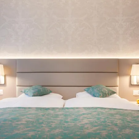 - Lindenstrasse Aparthotel 4*
