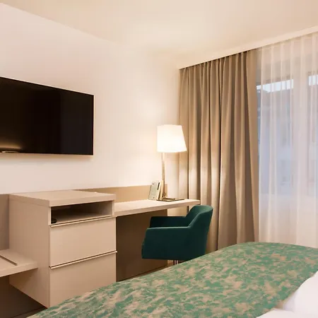 Apartmanhotel - Lindenstrasse 4*