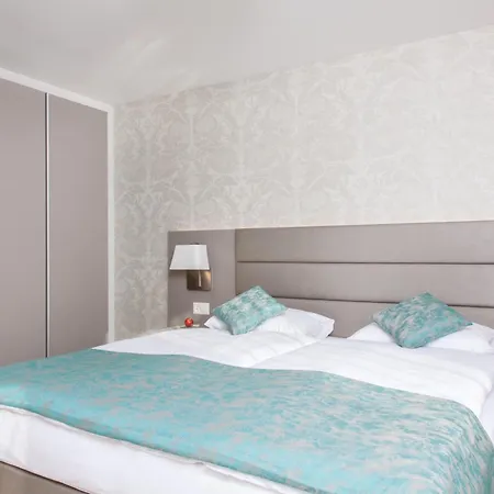 Apartmanhotel - Lindenstrasse 4*