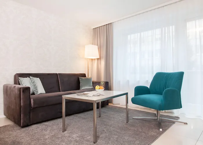 - Lindenstrasse 4* Ζυρίχη