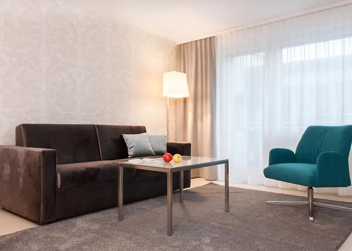 - Lindenstrasse 4* زيورخ