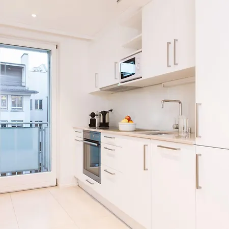 Ξενοδοχείο με διαμερίσματα - Lindenstrasse