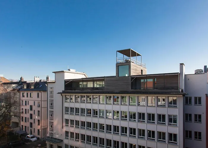 Aparthotel - Lindenstrasse 4*